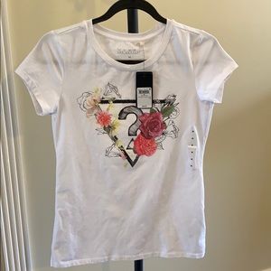 Guess T-shirt new medium